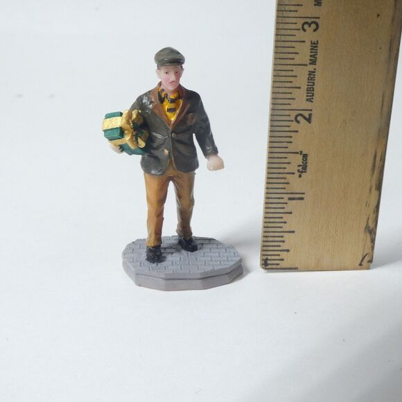 Lemax Sweet Surprise 42877 Man Carrying Gift Resin Figure Christmas Village - Picture 5 of 6